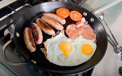 A keto diéta előnyei és hátrányai